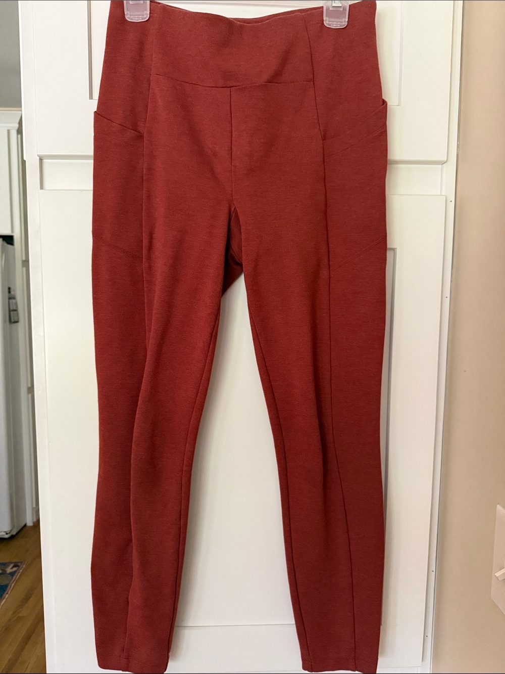 CAbi Women’s Rust Brick High-Waist leggings